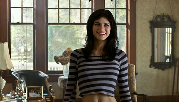 alexandra-daddario-in-texas-chainsaw-3d-2