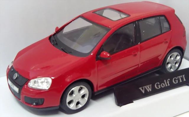 VW Golf GTI Rojo