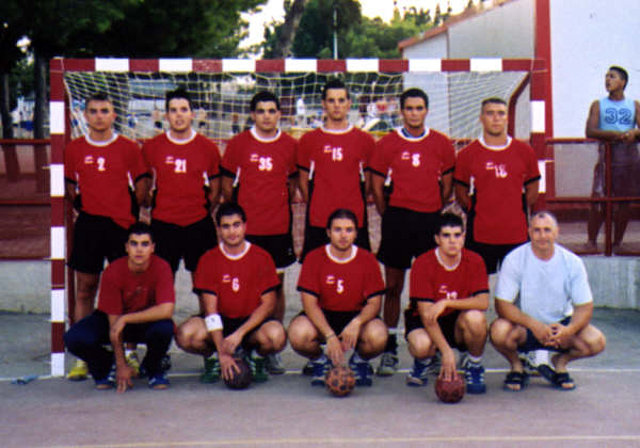 Foto eqipo Torrellano 2004