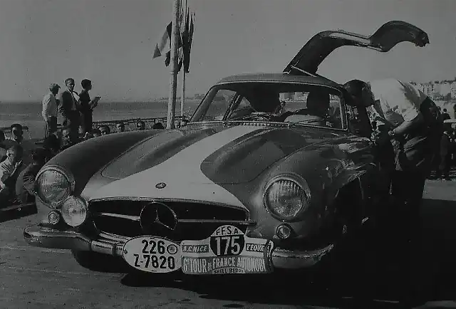 Mercedes 300 SL - TdF'57 - Moss-Garnier