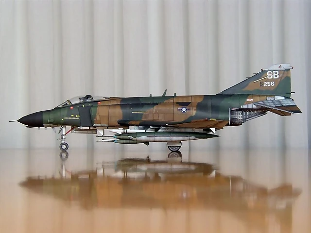 Phantom-L05 Phantom-L05