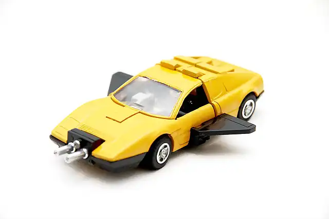 yellow-overdrive---CAR-3-ret-web