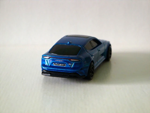 KIA Stinger(3) (Copiar) KIA Stinger(3) (Copiar)