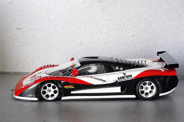 MOSLER 9 MOSLER 9