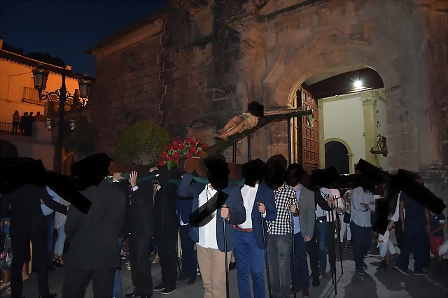 paso crucificado (11) paso crucificado (11)