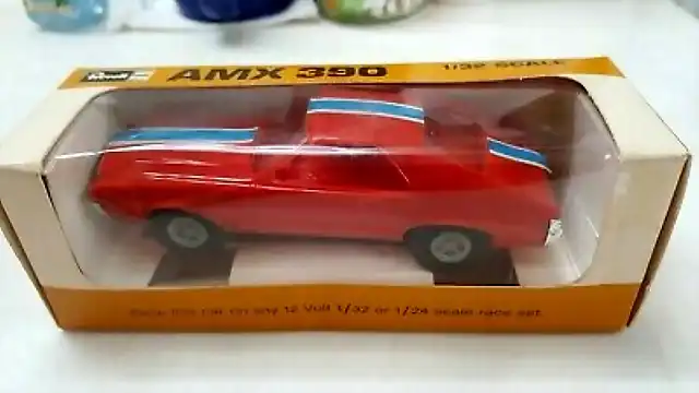 revell-amx-390 box