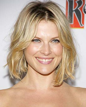 l_Ali_Larter_s_Messy_Wavy_Bob_Haircut_133541875457