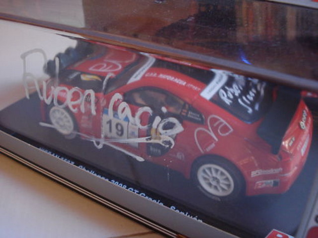 Nissan 350z de Power Slot, firmado por ruben gracia