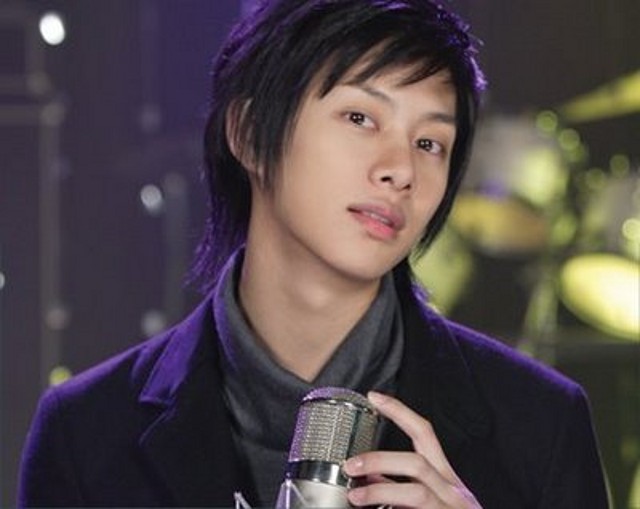 hee-chul-16