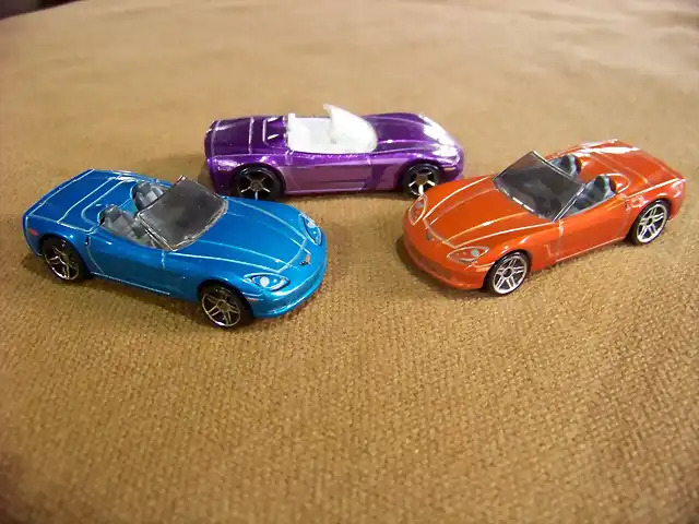 Corvette C6 convertible HOT WHEELS