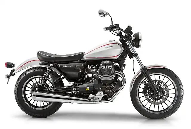 moto-guzzi-v9-roamer-latdx-bianco