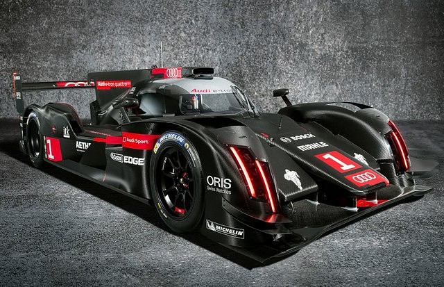 2014-Audi-R18-e-tron-quattro-Le-Mans-LMP1-WEC-03