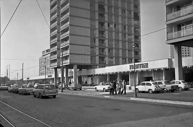 Zagreb - Stadtteil  Tre?njevka Kaufhaus Nama, 1972