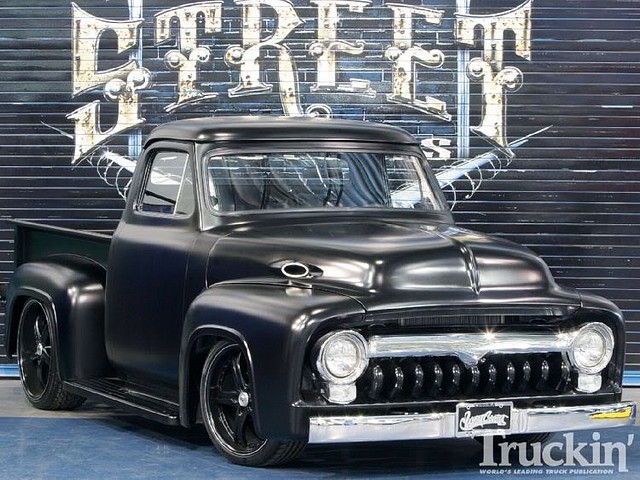 1010tr_011955_ford_f100right_front_angle