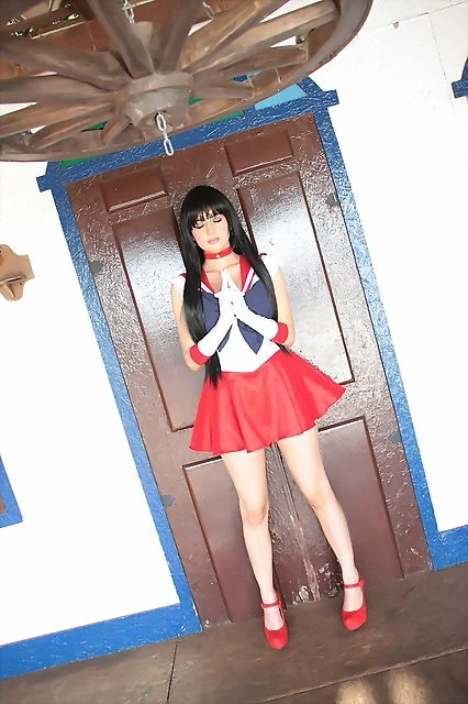 Taty-chan_Sailor Mars_Cosplay (12)