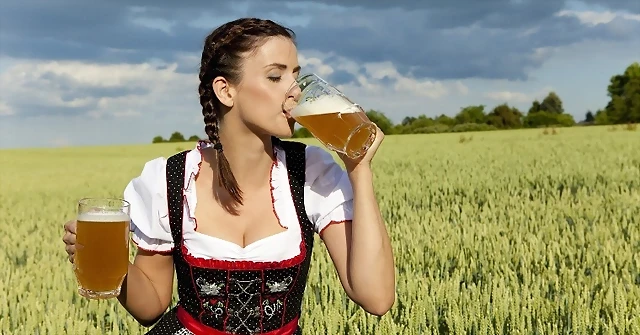 Beer-Girl1 Beer-Girl1