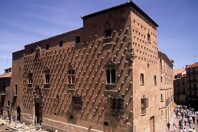 casa-de-las-conchas-salamanca