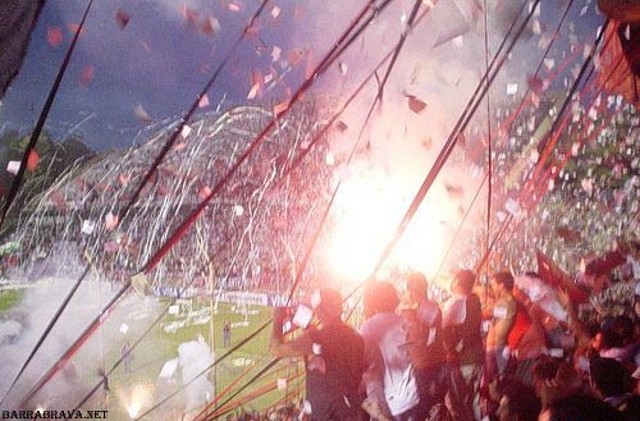 la_que_nunca_abandona_newells_old_boys_002_barrabrava.net