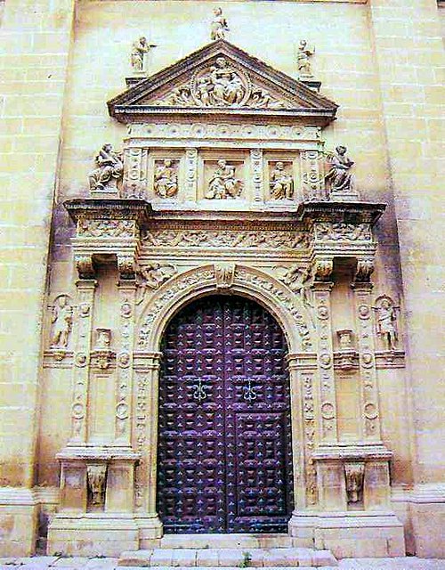 SACRA CAPILLA EL SALVADOR (UBEDA)