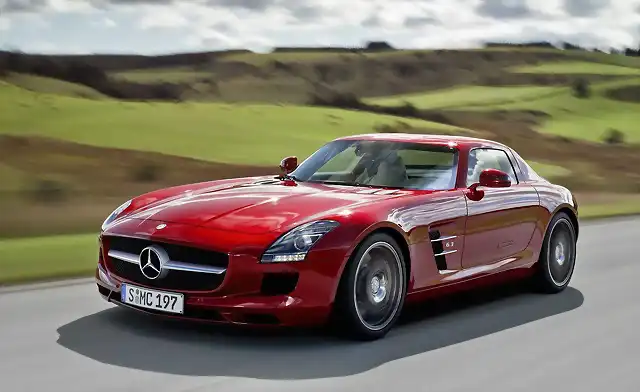 Mercedes-Benz-SLS-AMG-0609-2