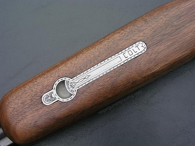 Engraved_Coach_Gun_Take-down_latch-600x450