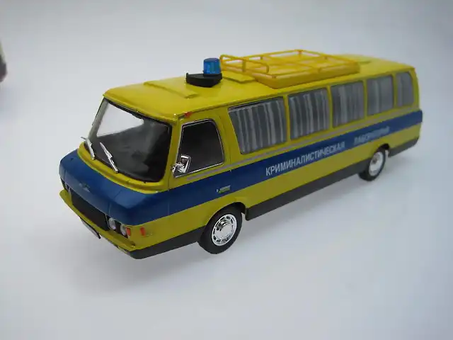 autobus zil