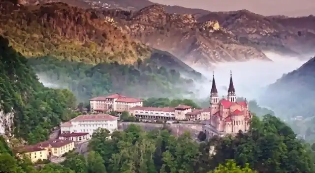 Covadonga. Asturias (Espaa) 2