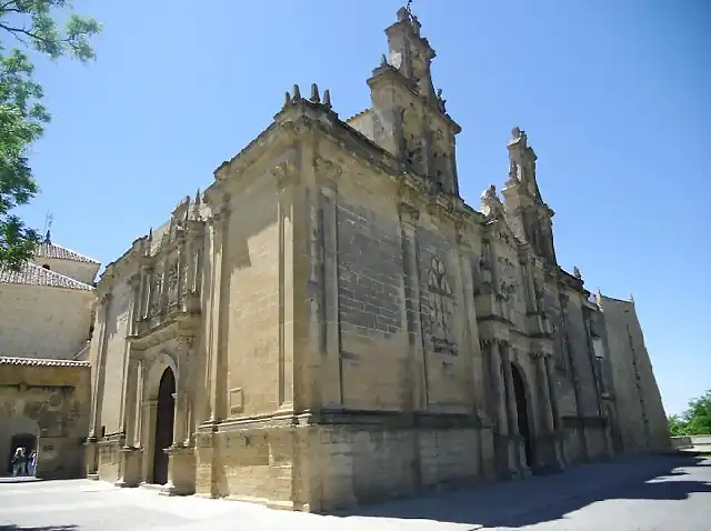 ubeda-jaen-ciudad-cristianos-musulmanes-judio-L-ufjJH8