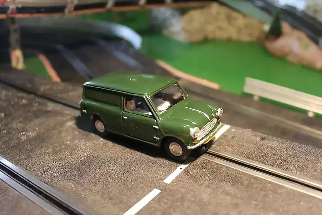 mini morris van