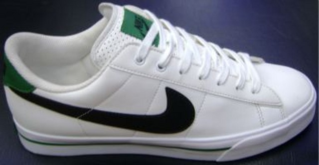 NIKE 53   $180.000