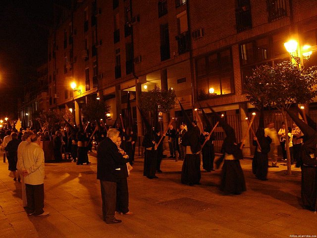 Estudiantes en  la plaza de las carboneras