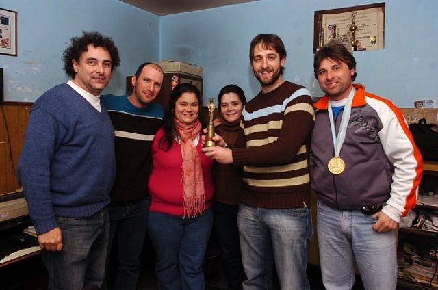 Gustavo, Armando, Ivana, Tama, Andres y Bati