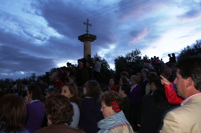 en la cruz de noche