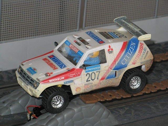 raid-1991-paris dakar-207-mitsubishi pajero-2109