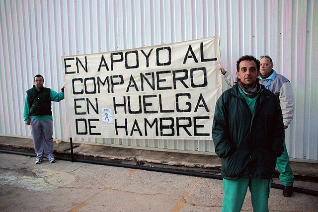 Trabajador en Huelga-Luis Miguel-17.12.09