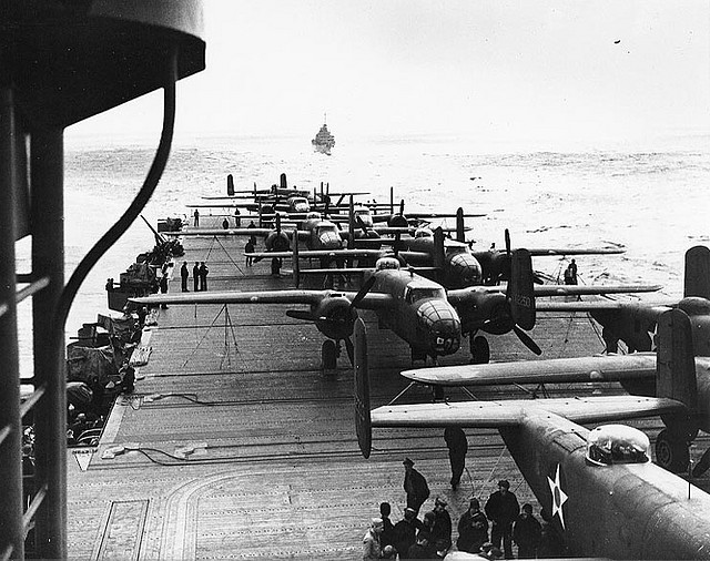 B-25_on_the_deck_of_USS_Hornet_during_Doolittle_Raid