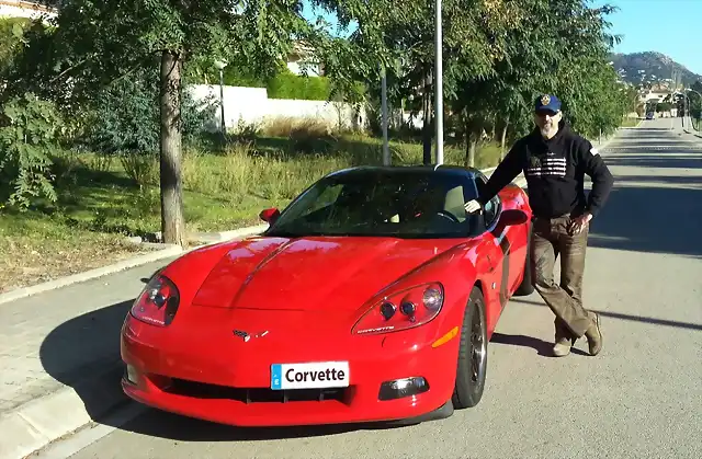 Corvette hide01