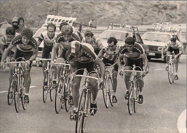 1982 VALLES MINEROS PAJARES .PERICO CABRERO,ARROYO