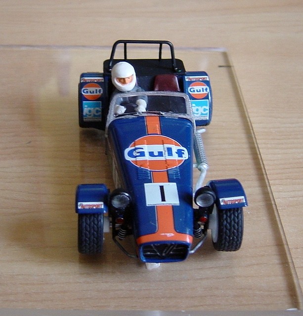 3 3