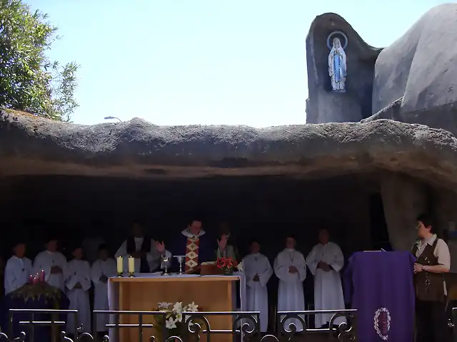 Misa Padre Cesar  Fiesta Patronal (19)