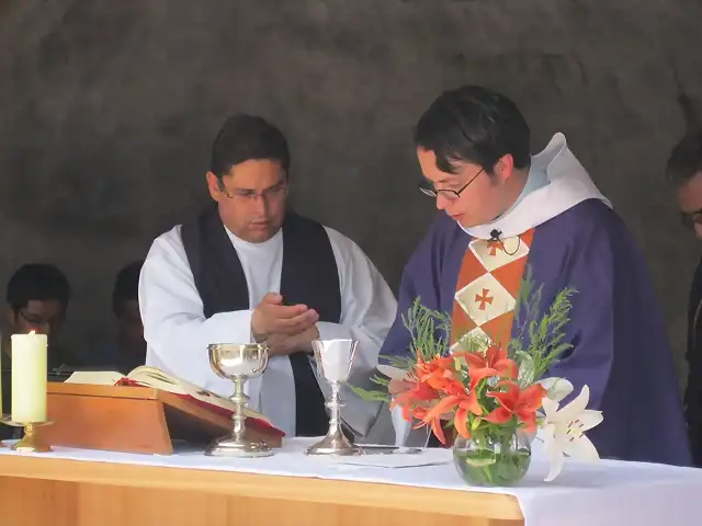 Misa Padre Cesar  Fiesta Patronal (15)