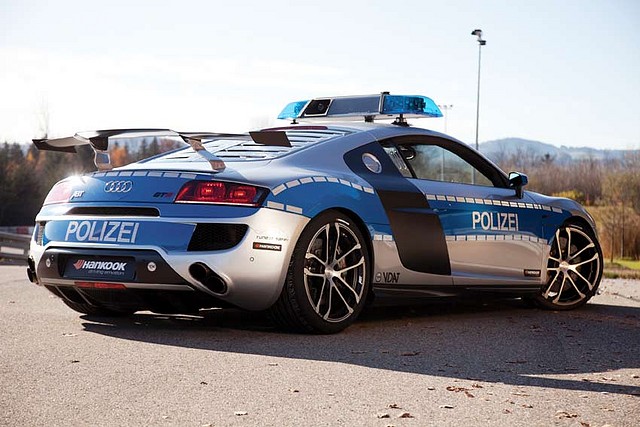 ABT-R8-Policia-1