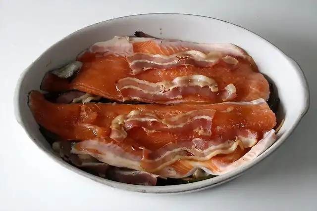 Trucha con bacon