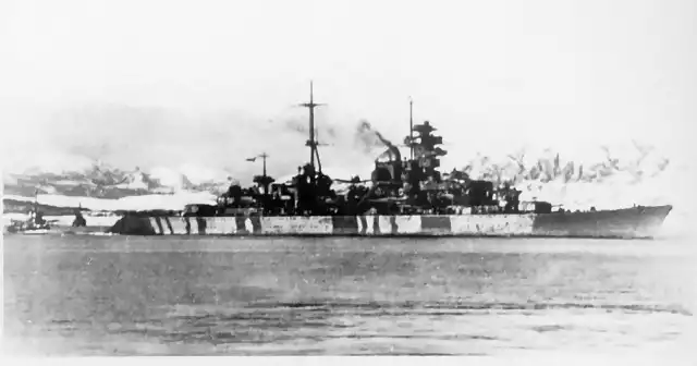 Kriegsmarine-Cruiser-KMS-Prinz-Eugen-13