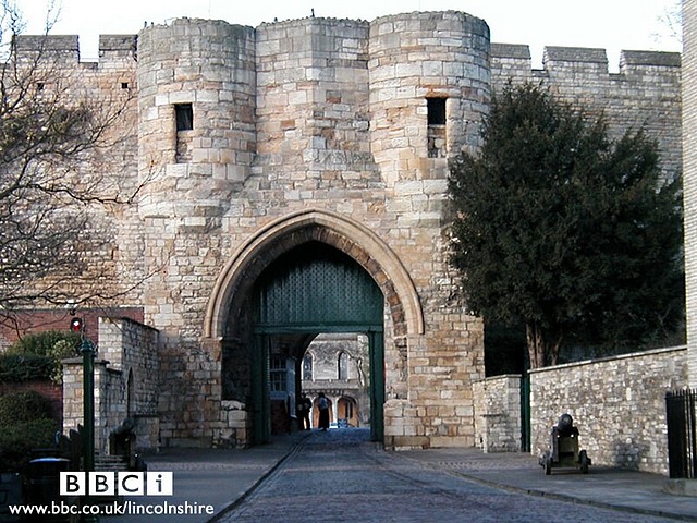 Lincoln Castle_800x600