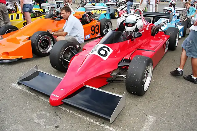 Martini F3 MK37 Toyota #11 - 1982