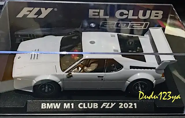 EL CLUB FLY 4 17