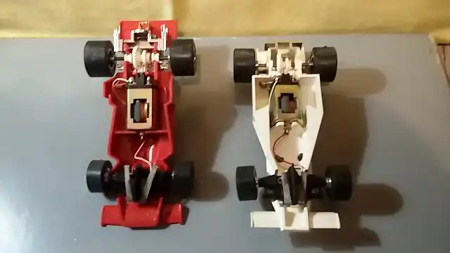 Airfix McLaren & Ferrari (5)
