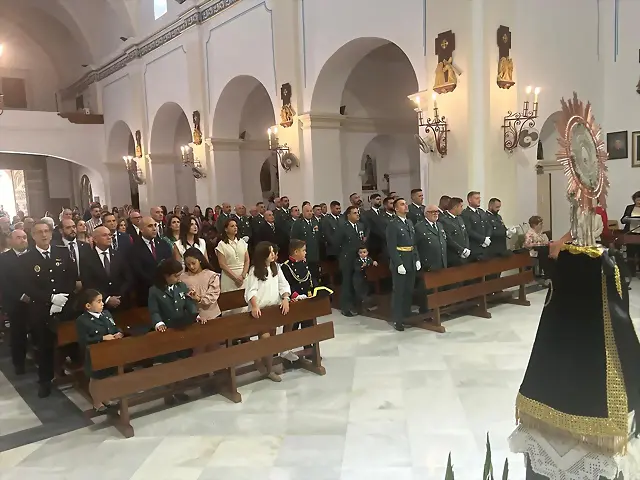 La Iglesia de San Mari&#769;a ha acogida la Santa Misa en honor a la Virgen del Pilar, patrona de la Guardia Civil