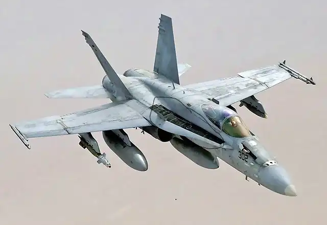 InkedFA-18C_desert_refueling_LI